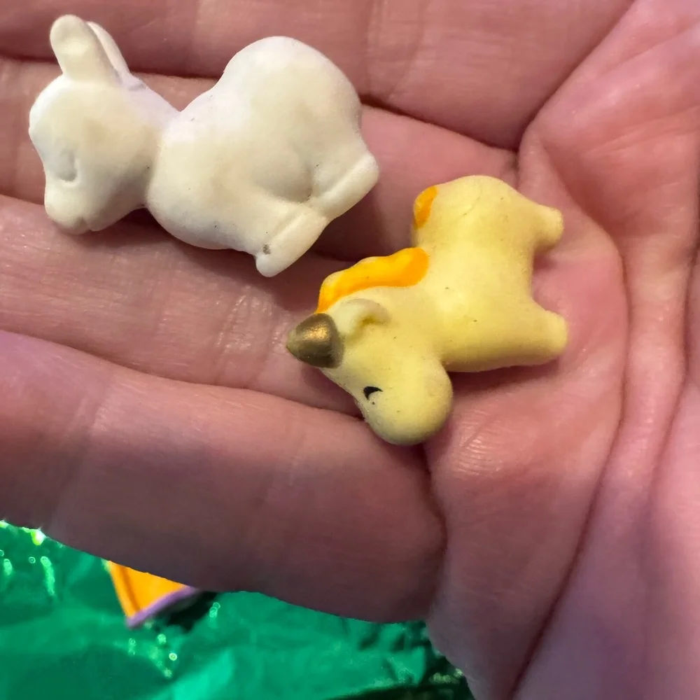 Mini figures squinkies, shopkins, misc